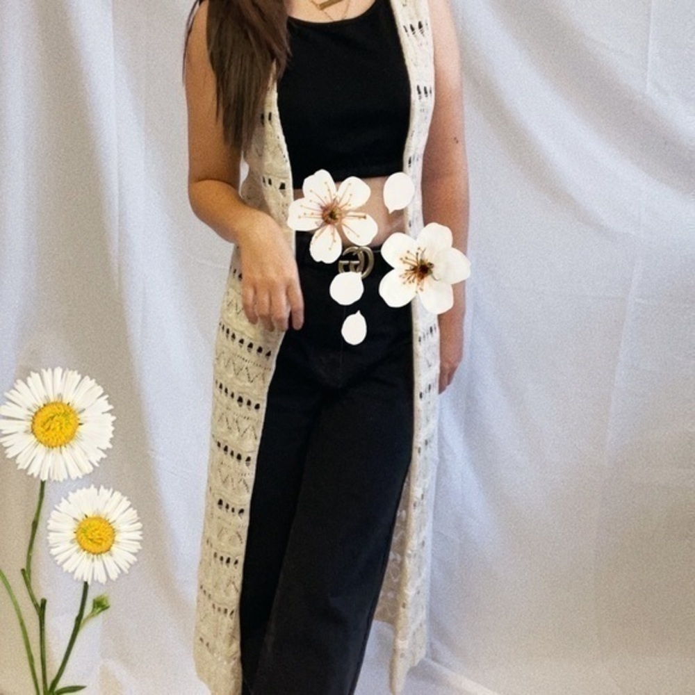 Cream color long vest - Picture 3 of 5